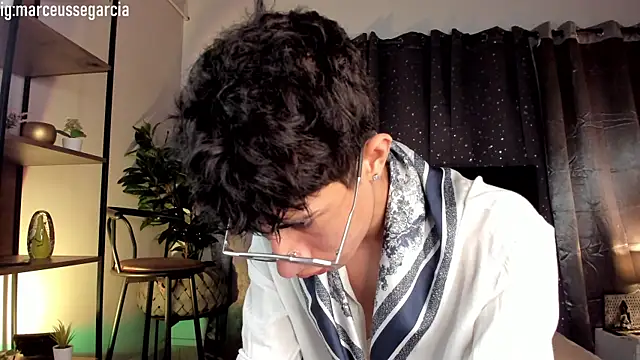 NovaaWheler online show from March 2026 11:49:02 AM