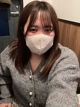 Snapshot of mitarashi_awww chatting on March 2025 05:48:02 PM mitarashi awww online show from March 2025 05:48:02 PM
