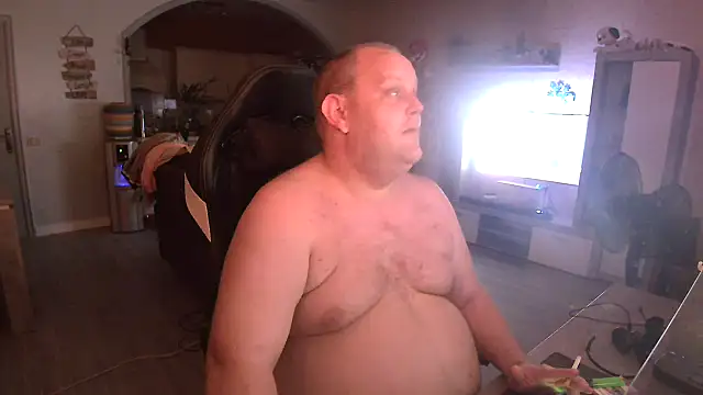 Hotfire-112 online show from March 2026 09:15:01 PM