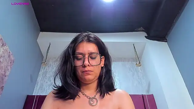 lolyyuno online show from February 2025 04:07:01 AM