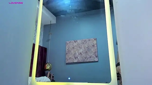 lolyyuno online show from February 2025 12:16:02 PM