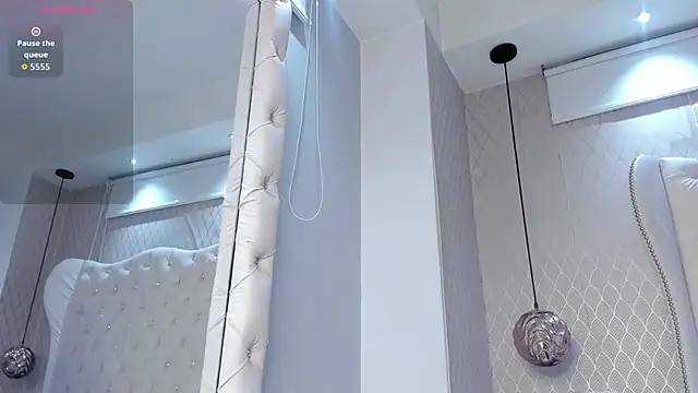 lolyyuno online show from September 2025 02:33:02 AM