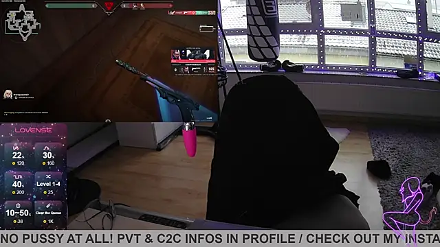 Snapshot of Gamergirl-Linela chatting on February 2025 07:45:02 AM Gamergirl-Linela online show from February 2025 07:45:02 AM