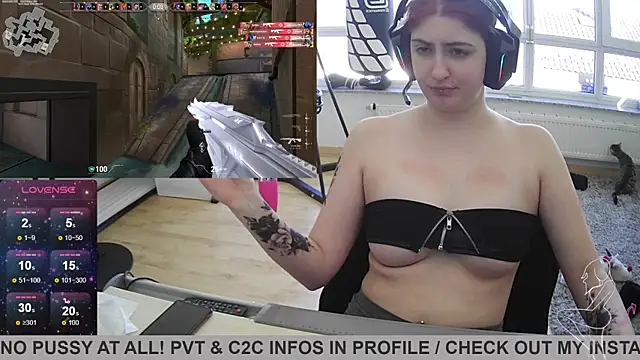 Snapshot of Gamergirl-Linela chatting on February 2025 12:16:02 PM Gamergirl-Linela online show from February 2025 12:16:02 PM