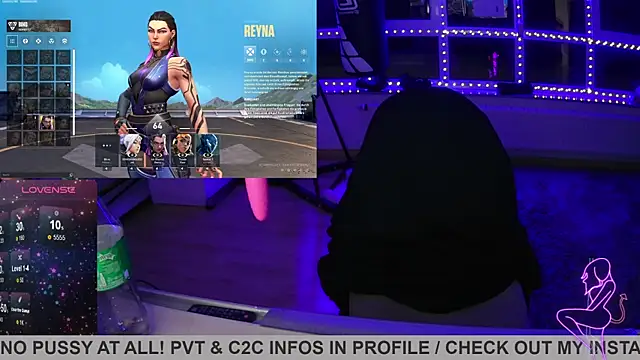 Snapshot of Gamergirl-Linela chatting on February 2025 09:03:02 PM Gamergirl-Linela online show from February 2025 09:03:02 PM