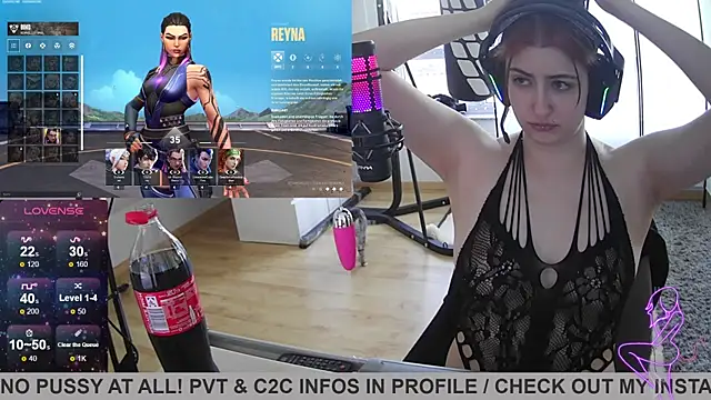 Snapshot of Gamergirl-Linela chatting on February 2025 04:13:02 PM Gamergirl-Linela online show from February 2025 04:13:02 PM