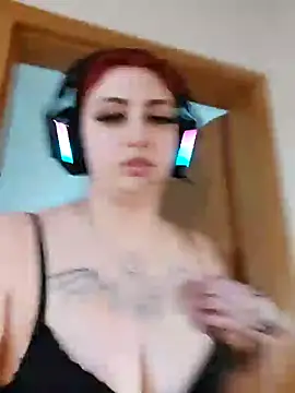 Snapshot of Gamergirl-Linela chatting on March 2025 05:49:02 AM Gamergirl-Linela online show from March 2025 05:49:02 AM