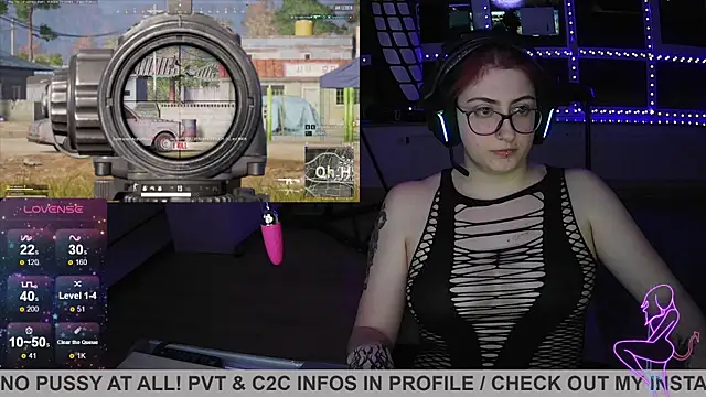 Snapshot of Gamergirl-Linela chatting on March 2025 08:00:02 PM Gamergirl-Linela online show from March 2025 08:00:02 PM