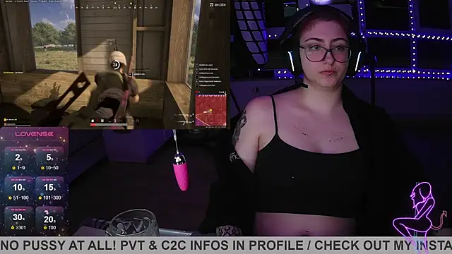 Snapshot of Gamergirl-Linela chatting on March 2025 01:45:01 PM Gamergirl-Linela online show from March 2025 01:45:01 PM