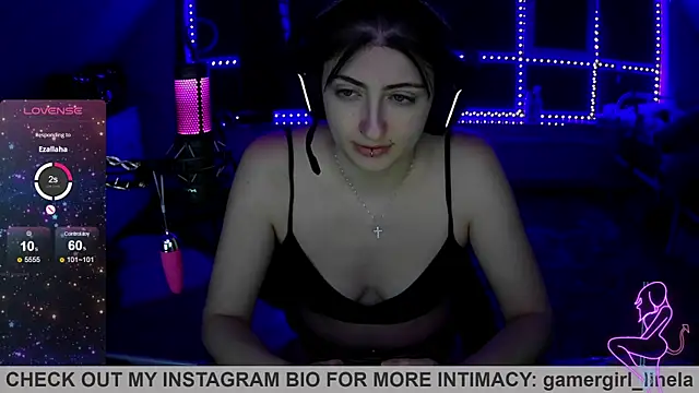 Snapshot of Gamergirl-Linela chatting on September 2025 06:19:02 PM Gamergirl-Linela online show from September 2025 06:19:02 PM