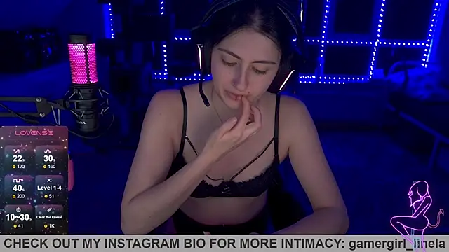 Snapshot of Gamergirl-Linela chatting on September 2025 11:28:02 PM Gamergirl-Linela online show from September 2025 11:28:02 PM