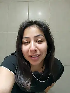 Snapshot of MaiPandora chatting on October 2025 02:31:02 AM MaiPandora online show from October 2025 02:31:02 AM