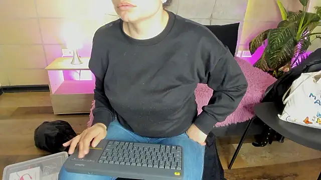  michonne  online show from March 2026 03:23:01 AM