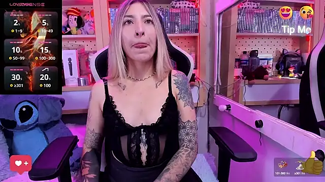 Adisson kyler online show from March 2025 06:51:01 PM