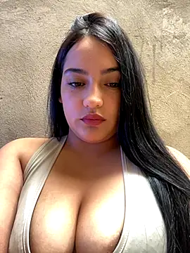 Sahanaprincessll online show from December 2025 05:44:02 PM