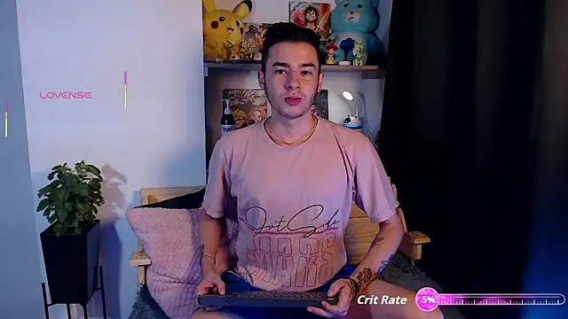 Snapshot of kyle_clint07 chatting on September 2025 06:19:01 PM kyle clint07 online show from September 2025 06:19:01 PM