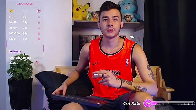 Snapshot of kyle_clint07 chatting on October 2025 06:49:02 PM kyle clint07 online show from October 2025 06:49:02 PM