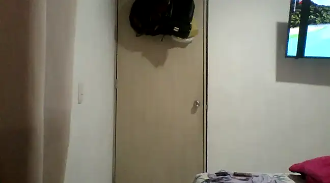 Snapshot of Tana_latin chatting on February 2025 12:28:01 AM Tana latin online show from February 2025 12:28:01 AM