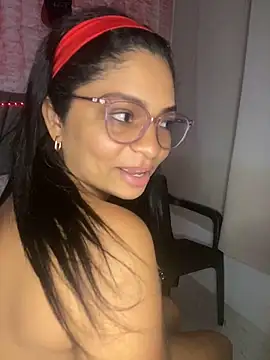 Snapshot of Tana_latin chatting on February 2025 02:42:02 AM Tana latin online show from February 2025 02:42:02 AM