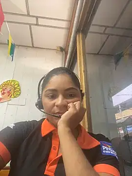 Snapshot of Tana_latin chatting on February 2025 04:14:01 PM Tana latin online show from February 2025 04:14:01 PM
