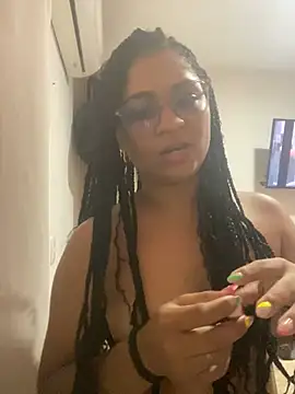 Snapshot of Tana_latin chatting on March 2025 10:26:01 PM Tana latin online show from March 2025 10:26:01 PM