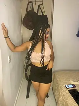 Snapshot of Tana_latin chatting on March 2025 01:42:02 AM Tana latin online show from March 2025 01:42:02 AM