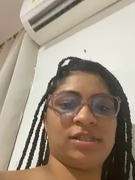Snapshot of Tana_latin chatting on March 2025 01:04:01 AM Tana latin online show from March 2025 01:04:01 AM