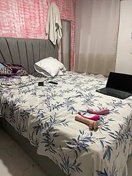 Snapshot of Tana_latin chatting on October 2025 02:09:01 AM Tana latin online show from October 2025 02:09:01 AM