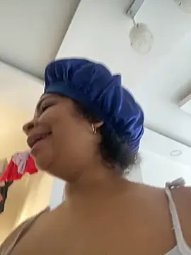 Snapshot of Tana_latin chatting on October 2025 04:49:02 PM Tana latin online show from October 2025 04:49:02 PM