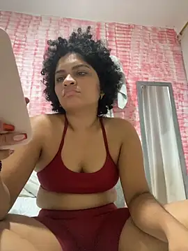 Snapshot of Tana_latin chatting on October 2025 01:50:01 AM Tana latin online show from October 2025 01:50:01 AM