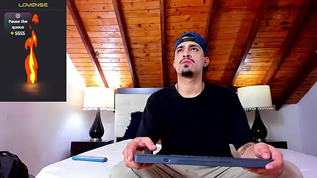 Sebastian Berne online show from March 2025 07:20:02 PM