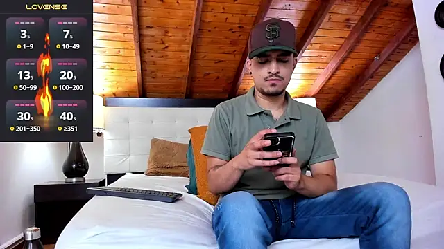 Sebastian Berne online show from September 2025 07:36:01 PM