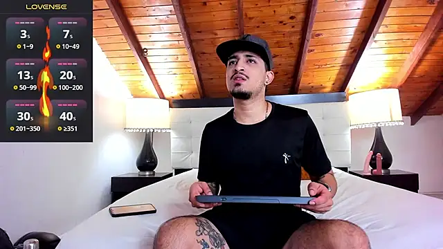 Sebastian Berne online show from September 2025 07:08:01 PM