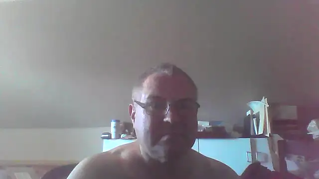 mkestr69 online show from September 2025 09:59:02 PM