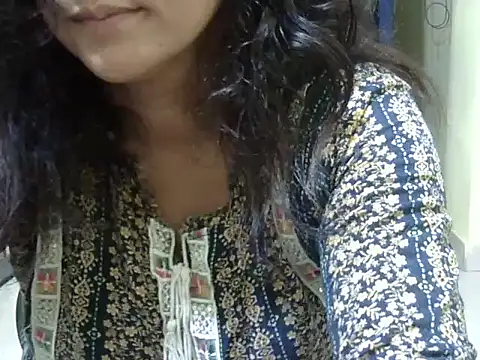 Snapshot of Your_cutiepie_ chatting on October 2025 05:43:02 PM Your cutiepie online show from October 2025 05:43:02 PM