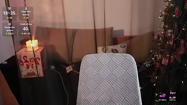 Moonccoi online show from April 2026 12:30:02 AM