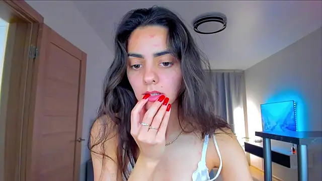 EmiliaZen online show from November 2025 04:29:02 PM