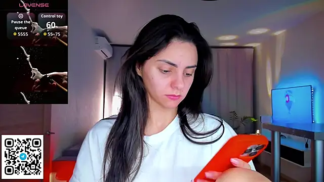 EmiliaZen online show from April 2026 09:42:02 PM