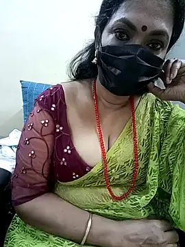 niiveditha online show from February 2025 09:06:02 PM