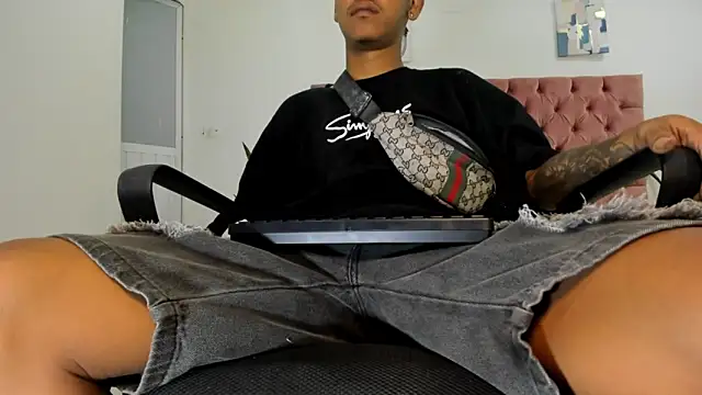 Snapshot of blackdirty420 chatting on March 2025 04:35:02 PM blackdirty420 online show from March 2025 04:35:02 PM