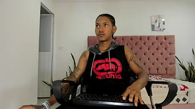 Snapshot of blackdirty420 chatting on March 2025 04:14:02 PM blackdirty420 online show from March 2025 04:14:02 PM