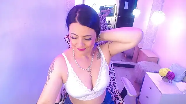 lizha milf online show from February 2025 01:33:02 PM