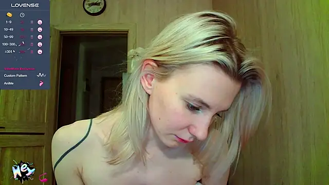 Snapshot of Caramel_piegirl chatting on February 2025 08:36:02 PM Caramel piegirl online show from February 2025 08:36:02 PM