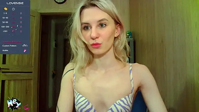 Snapshot of Caramel_piegirl chatting on March 2025 08:10:01 PM Caramel piegirl online show from March 2025 08:10:01 PM