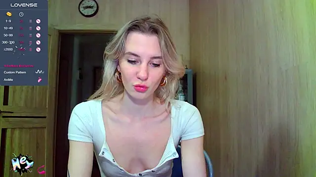 Snapshot of Caramel_piegirl chatting on October 2025 08:39:01 PM Caramel piegirl online show from October 2025 08:39:01 PM