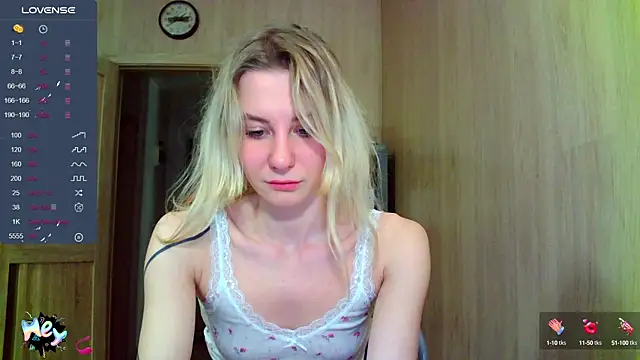 Snapshot of Caramel_piegirl chatting on October 2025 07:03:01 PM Caramel piegirl online show from October 2025 07:03:01 PM