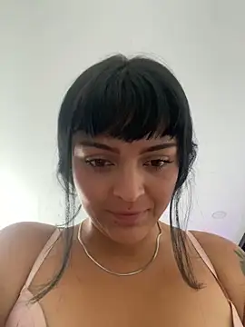 Snapshot of Dulce__Boyd chatting on February 2025 08:11:02 PM Dulce Boyd online show from February 2025 08:11:02 PM
