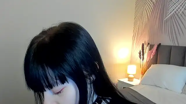 SkinyJoyce online show from February 2025 09:44:02 AM
