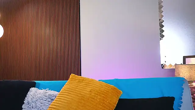 Dolce Tentacion online show from February 2025 08:06:01 AM