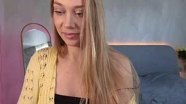 Snapshot of Engel_13 chatting on September 2025 12:32:01 PM Engel 13 online show from September 2025 12:32:01 PM